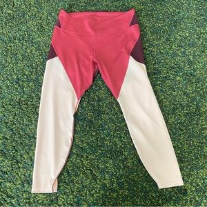 NWT Women’s Nike One Tight Fit Leggings